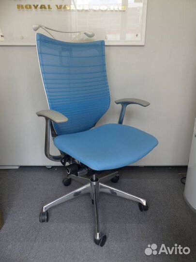 Стул компьютерный Okamura Baron / CP