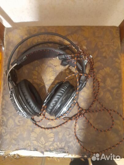 Наушники
