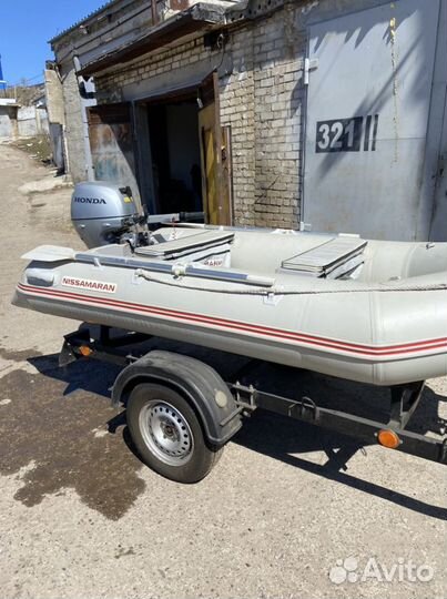 Моторная лодка