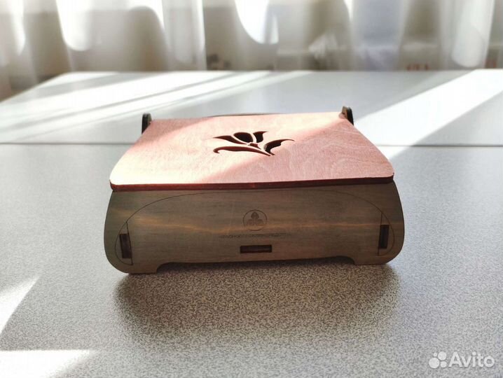 Новая шкатулка деревянная с резной крышкой