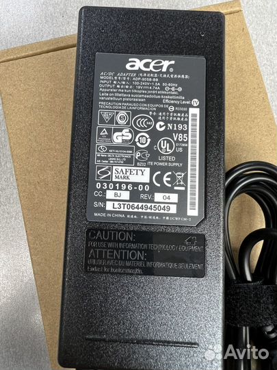 Блок питания для ноутбука Acer 19v 4.74a 90W новый
