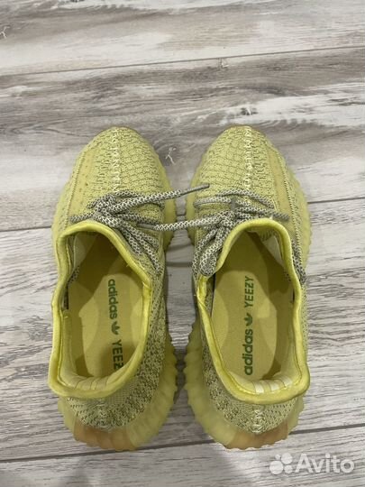 Кроссовки adidas yeezy boost