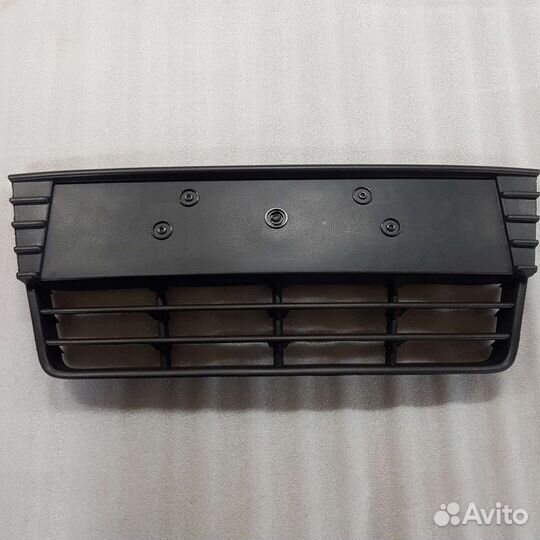 Решетка бампера Ford Focus 3