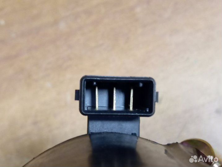 Распределитель зажигания в сборе Audi 100 1982