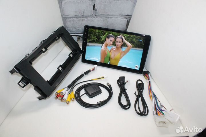 Штатная магнитола Toyota Auris