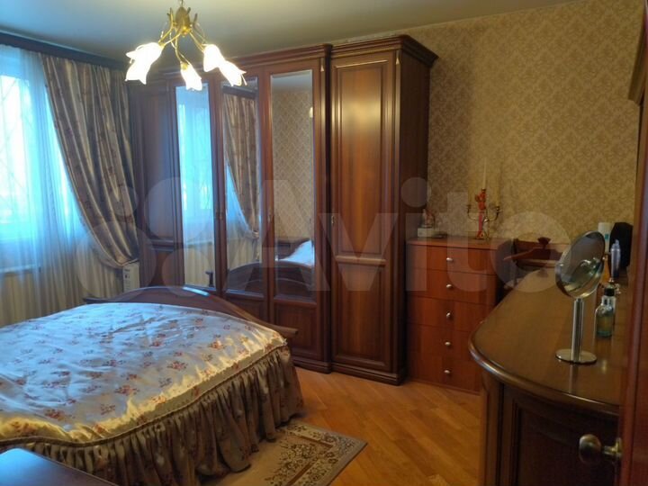 3-к. квартира, 74,2 м², 1/17 эт.