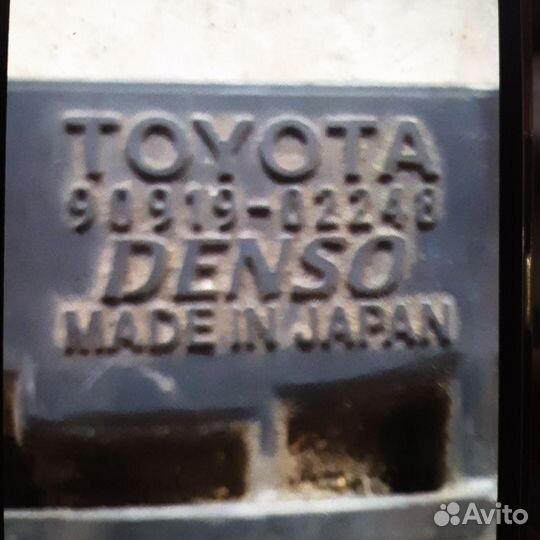 Катушка зажигания toyota avensis