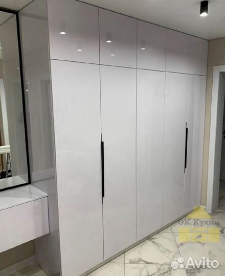 Шкаф купе угловой