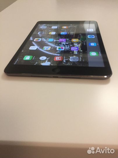 iPad mini wi-fi cell 16 gb model A1455
