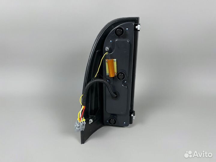 Стопы Toyota Tacoma 04-11г Тюнинг Дымчатые U2486