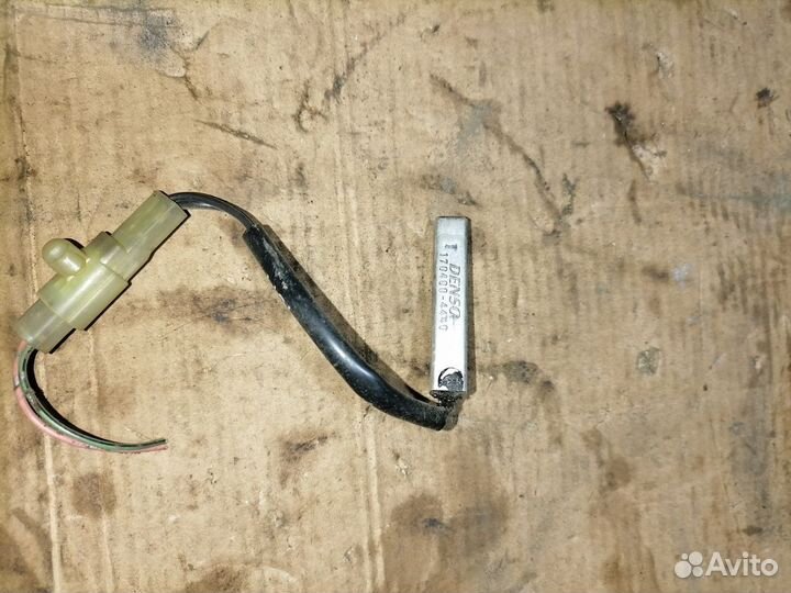 Датчик температуры отопителя Carib AE110