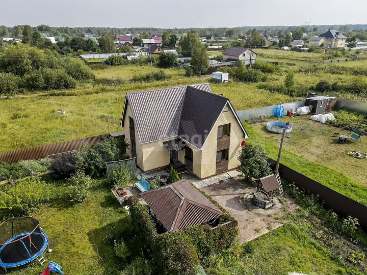 Дача 85 м² на участке 10,7 сот.