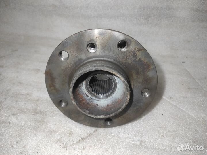 Задняя ступица BMW e60 e61 e63 e64