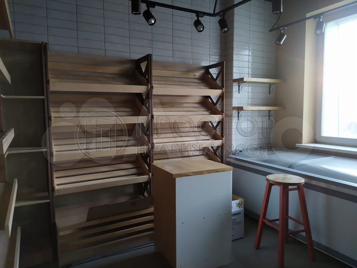 Продам помещение свободного назначения, 260.7 м²