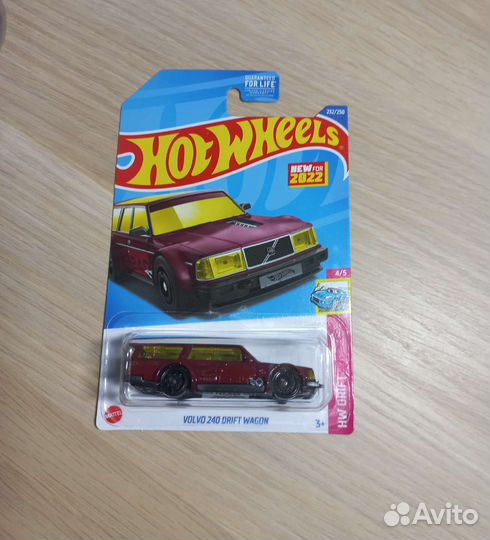 Hot wheels 2023 volvo