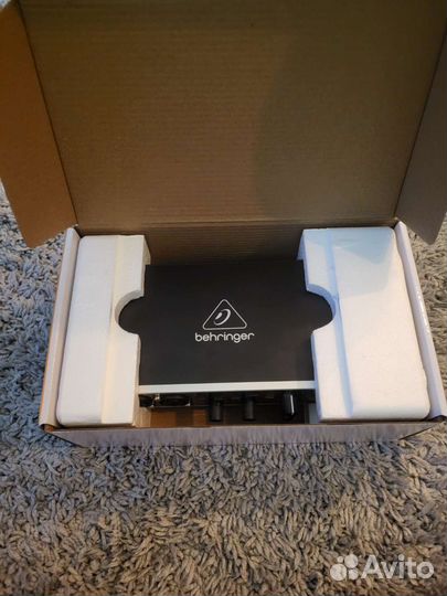 Behringer umc204hd