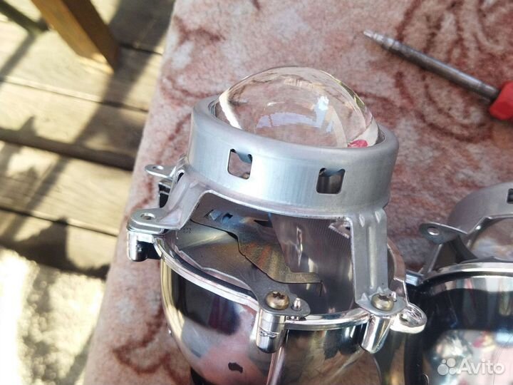 Би ксеноновые линзы