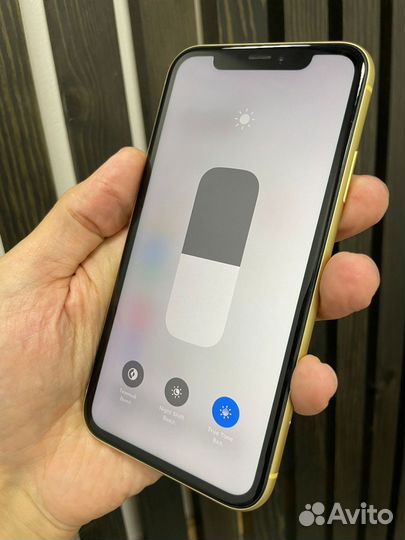 iPhone Xr, 128 ГБ