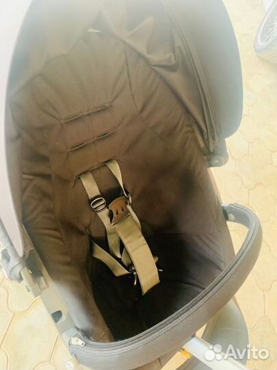 Продаю коляску Stokke xplory v4