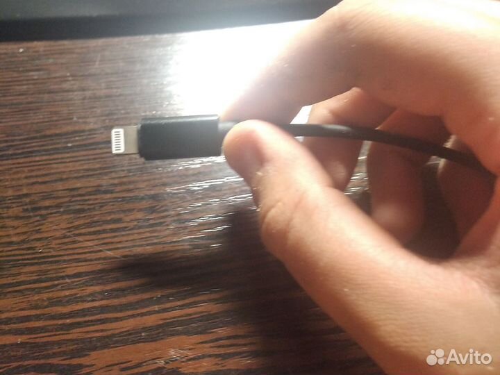 Провод aux для iPhone