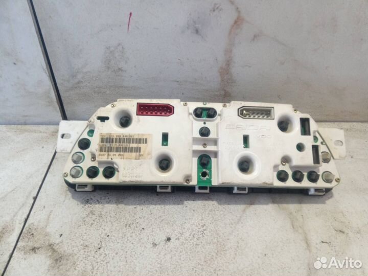 Панель приборов (щиток) Chevrolet Niva 21236 2004