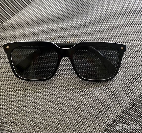 Солнцезащитные очки мужские