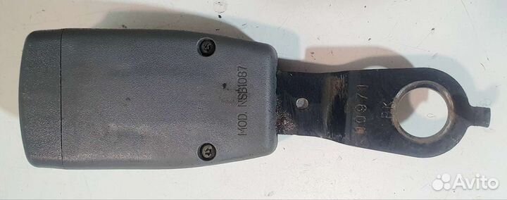 Замок ремня без-ти передний левый Honda C-RV 1