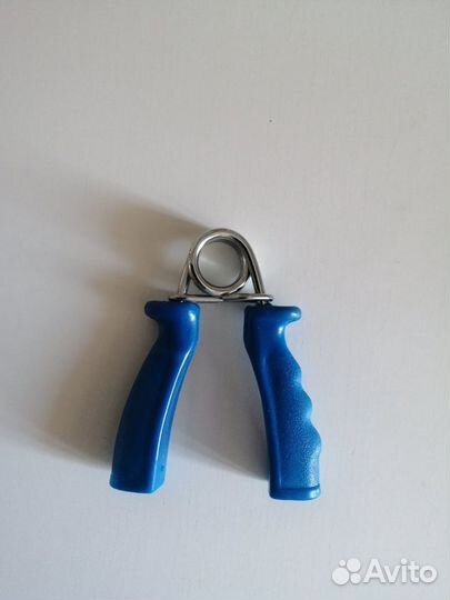 Экспандер кистевой новый