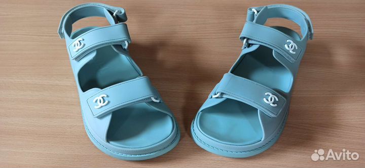 Сандалии Chanel