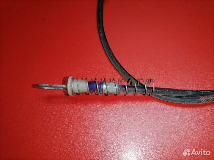 Трос регулировки сиденья задний левый Mazda Mazda6