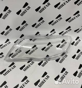 Стекло фары левое галоген Geely Atlas