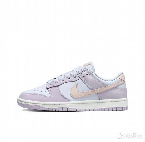 Nike Dunk Low Easter 2022