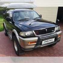 Mitsubishi Challenger 3.0 AT, 1996, битый, 250 000 км, с пробегом, цена 300 000 руб.