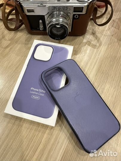 Чехол на iPhone 13 Pro