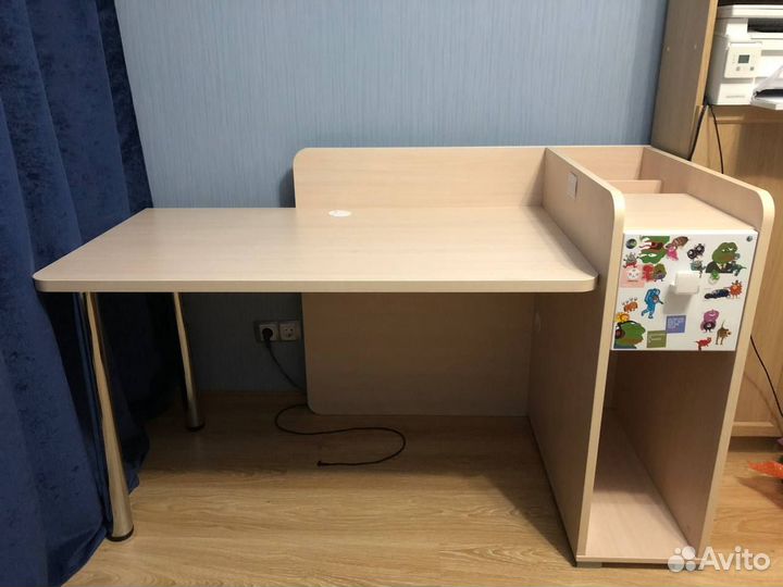 Компьютерный стол