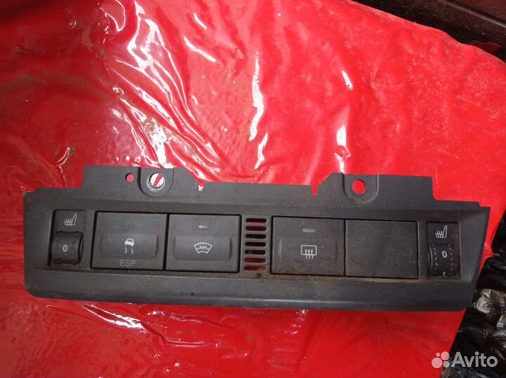 Форд фокус 2 панель кнопок с esp зеленая
