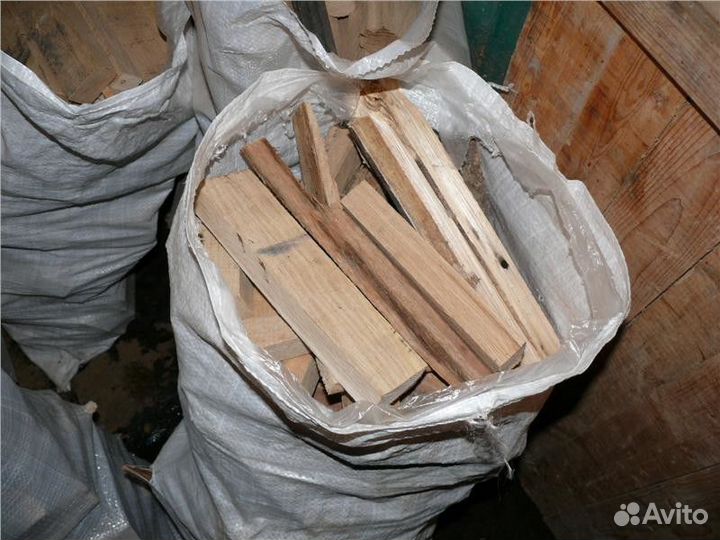 Дубовые дрова,обрезки