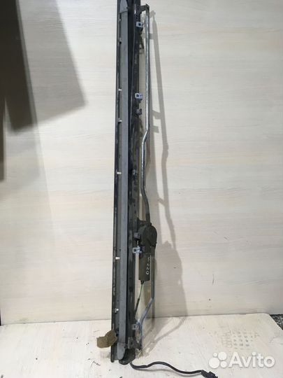 Шторка багажника Mercedes Benz W220