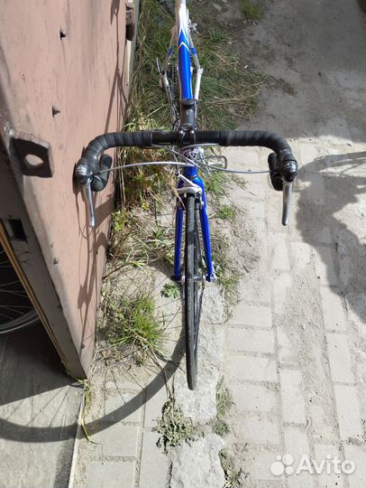 Шоссейный велосипед (Bulls)