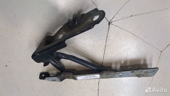 Петля крышки багажника Dodge Challenger 2014, 2016