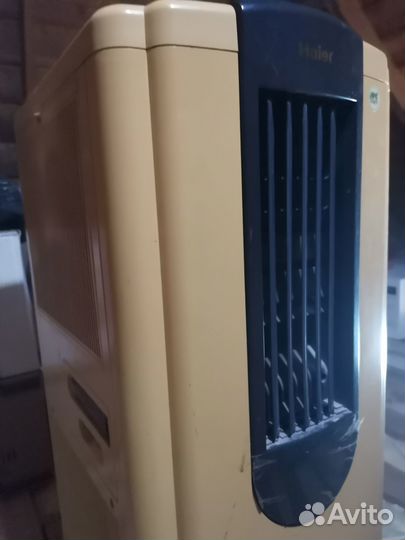 Мобильный кондиционер Haier HM-09CC03/R1