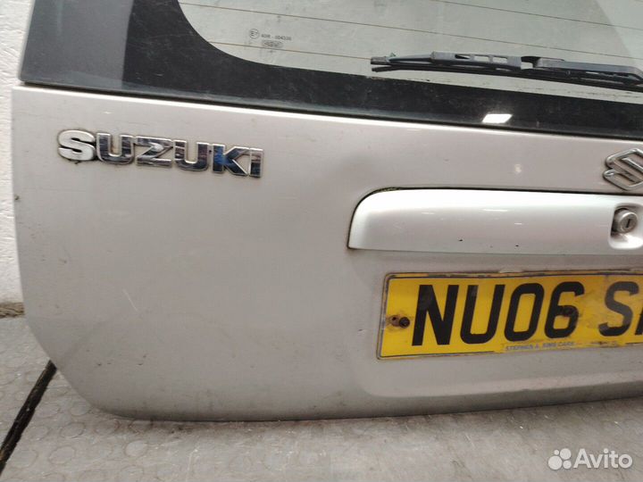 Крышка багажника Suzuki Ignis, 2006