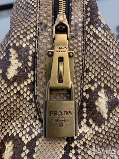 Женская сумка prada (оригинал)