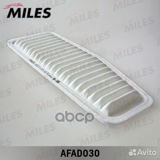 Фильтр воздушный toyota RAV 4 2.0 00- afad030 M