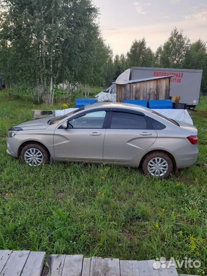 LADA Vesta 1.6 МТ, 2018, 102 000 км