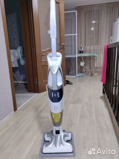 Продаю моющий пылесос Tefal