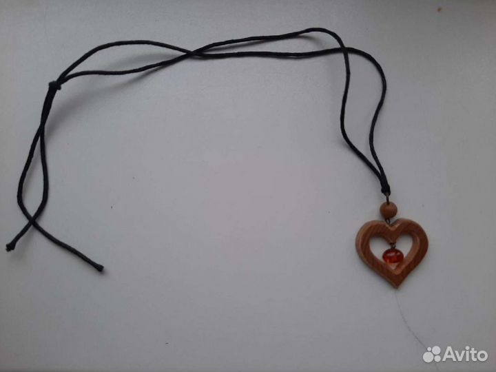 Браслеты, серьги, кольца, подвески