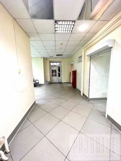 Продается коммерческая, 136 кв.м., 1/17 эт