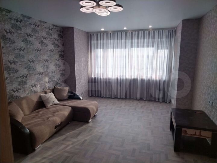 2-к. квартира, 60 м², 2/5 эт.