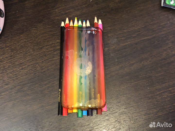 Чехол на iPhone 6s карандаши